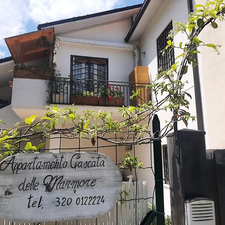 Appartamento Cascate Delle Marmore Le Marmore Exterior foto
