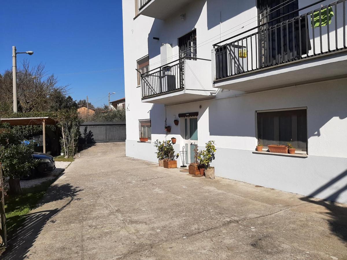 Appartamento Cascate Delle Marmore Le Marmore Exterior foto